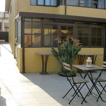 The Yellow House 3 Porto Bagian luar foto