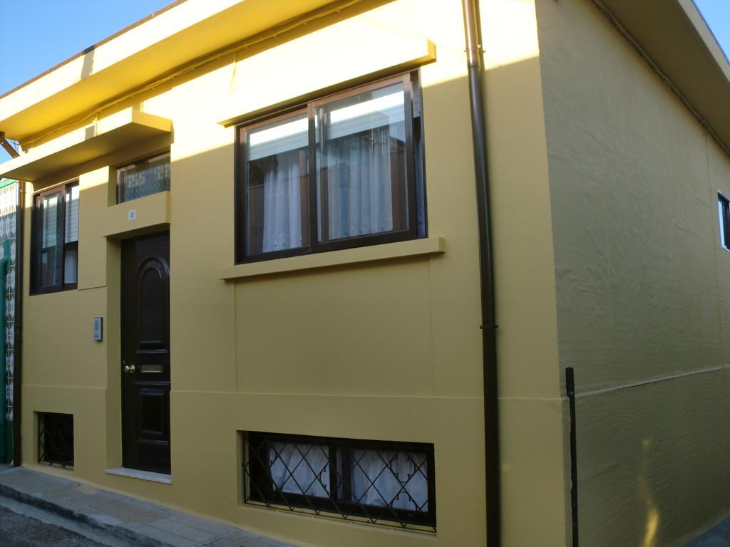 The Yellow House 3 Porto Bagian luar foto